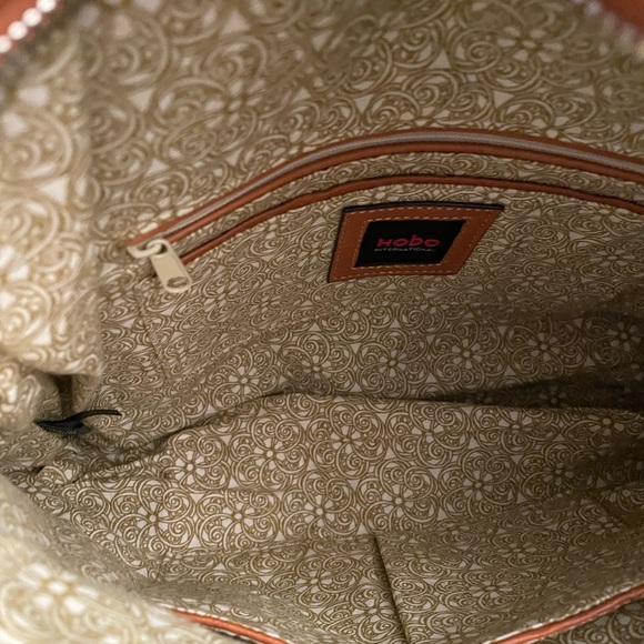 HOBO International Leather Backpack/Purse - Picture 5 of 9